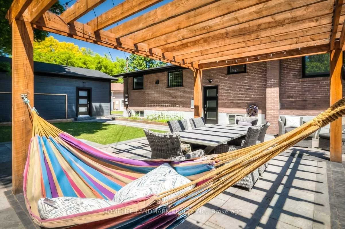 12, Ottawa, Aurora Heights, Aurora