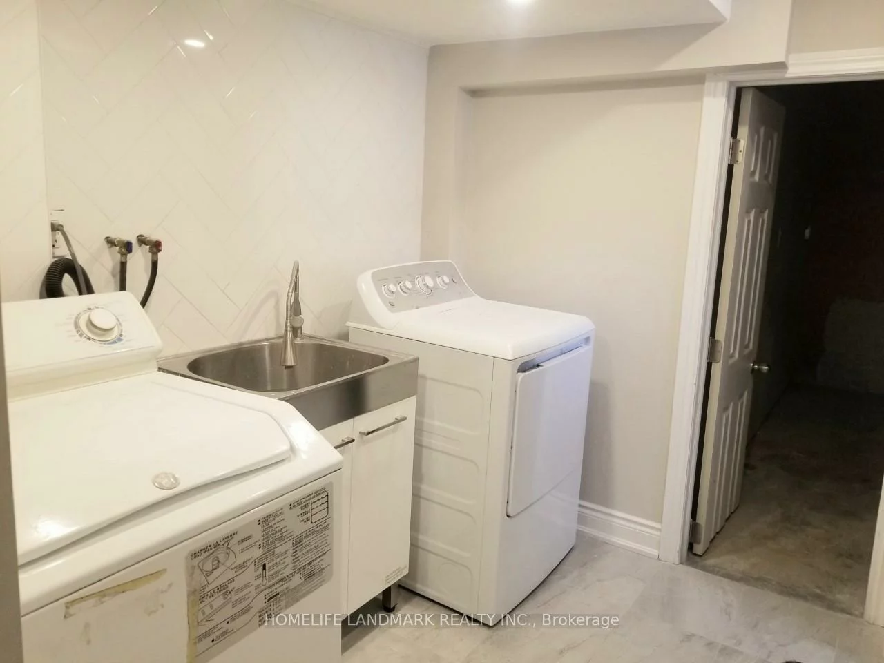 12, Ottawa, Aurora Heights, Aurora