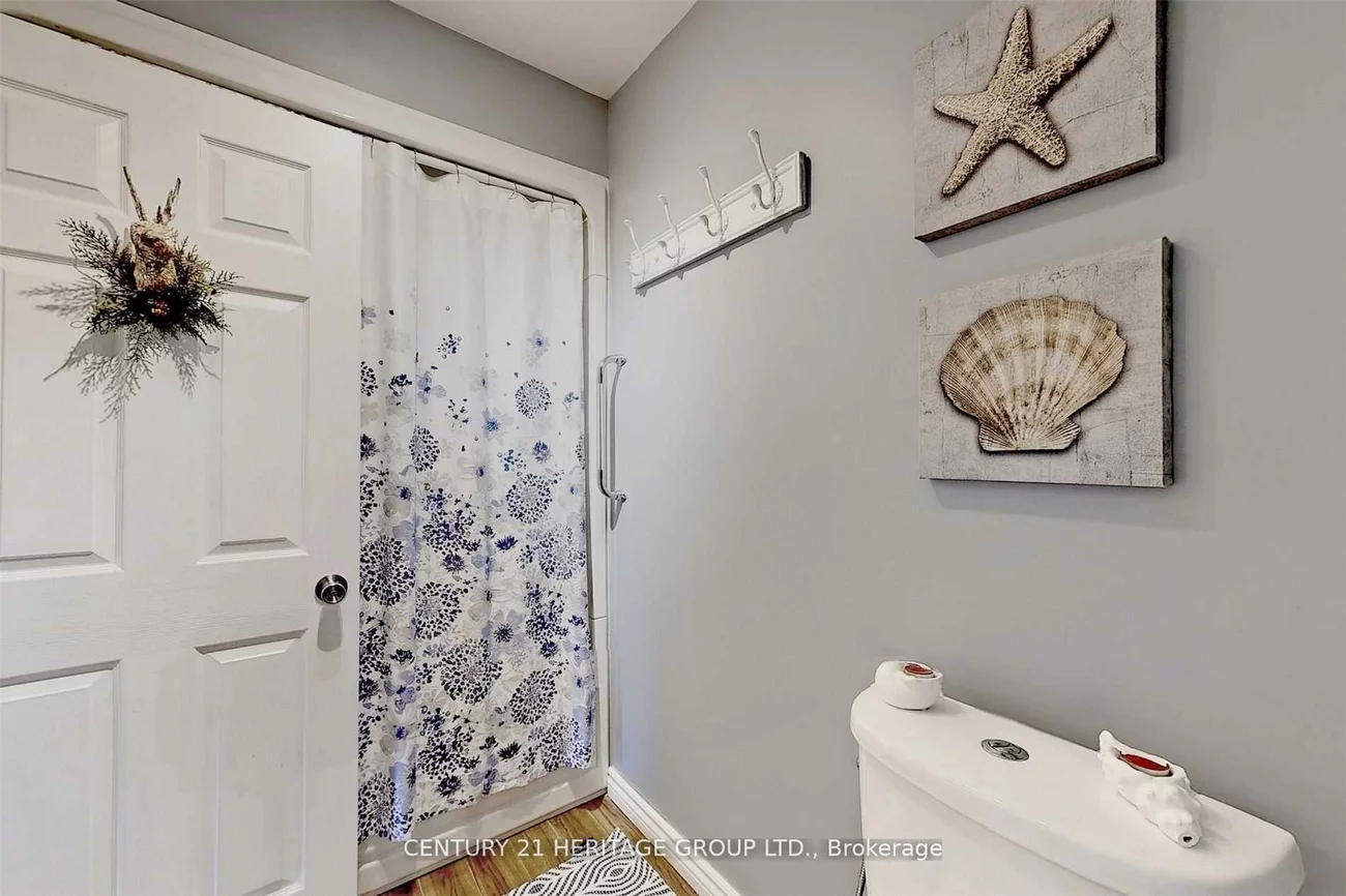 34, Kitimat, Aurora Heights, Aurora