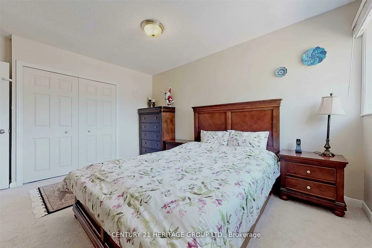 34, Kitimat, Aurora Heights, Aurora