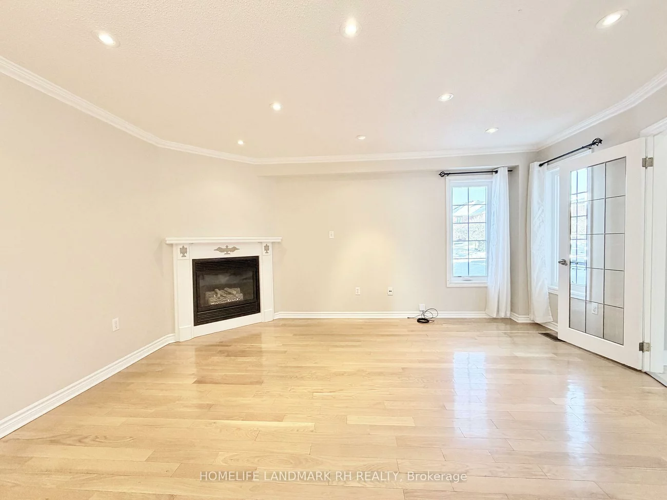 50, Primeau, Aurora Grove, Aurora