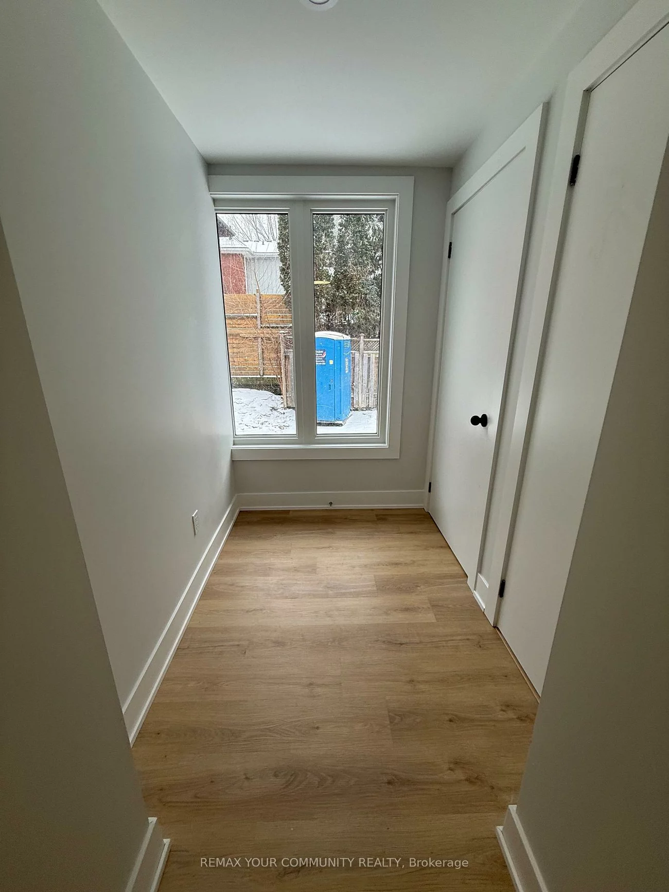 88, Spruce, Aurora Village, Aurora