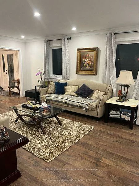 15482, Leslie, Bayview Northeast, Aurora