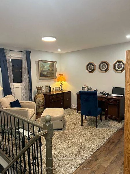 15482, Leslie, Bayview Northeast, Aurora