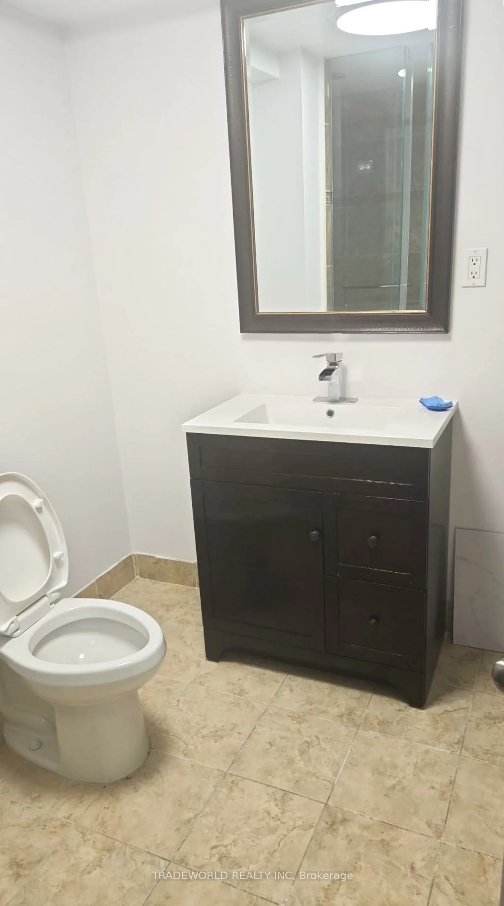 98, Pointon, Bayview Northeast, Aurora