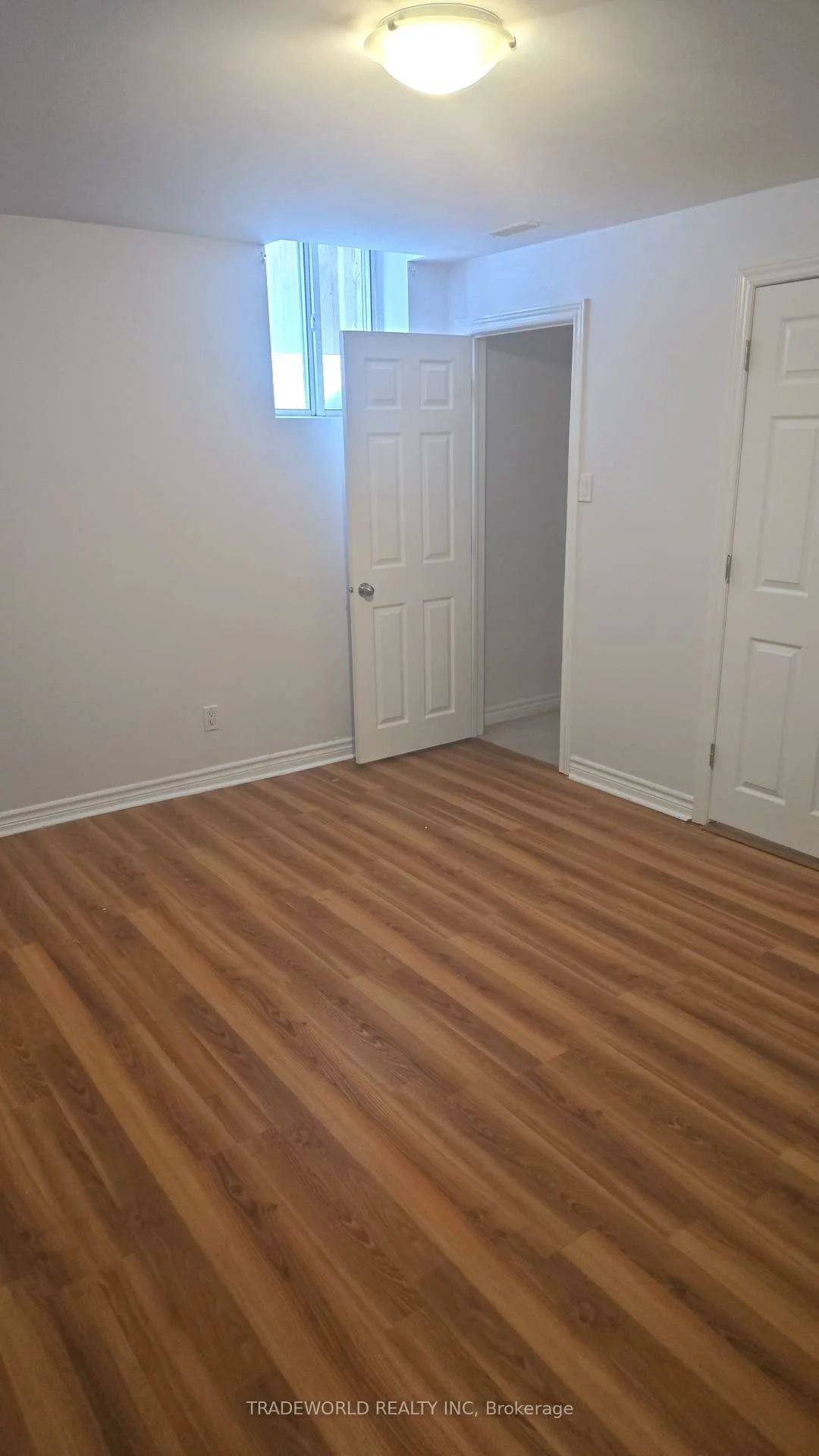 98, Pointon, Bayview Northeast, Aurora