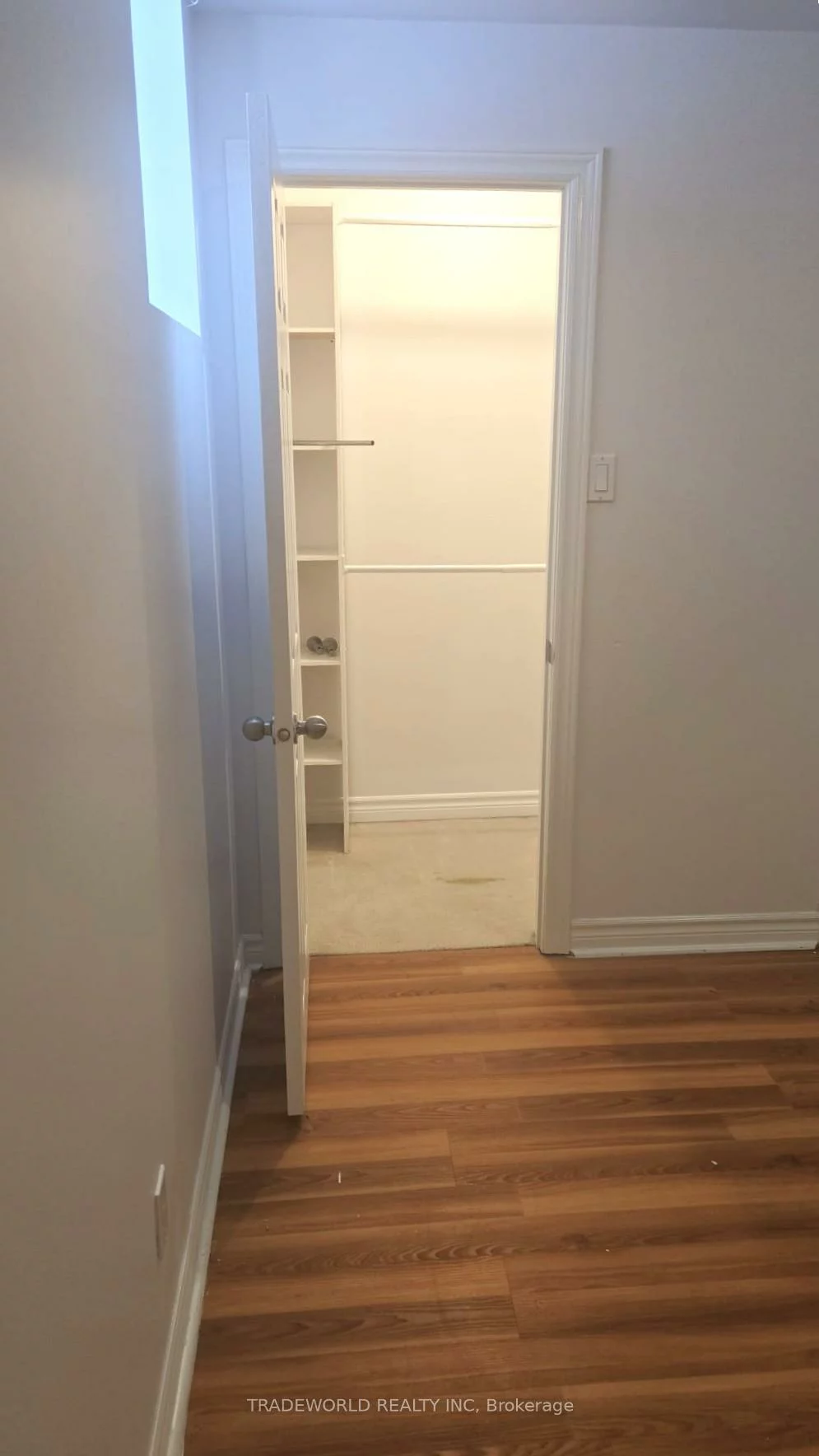 98, Pointon, Bayview Northeast, Aurora