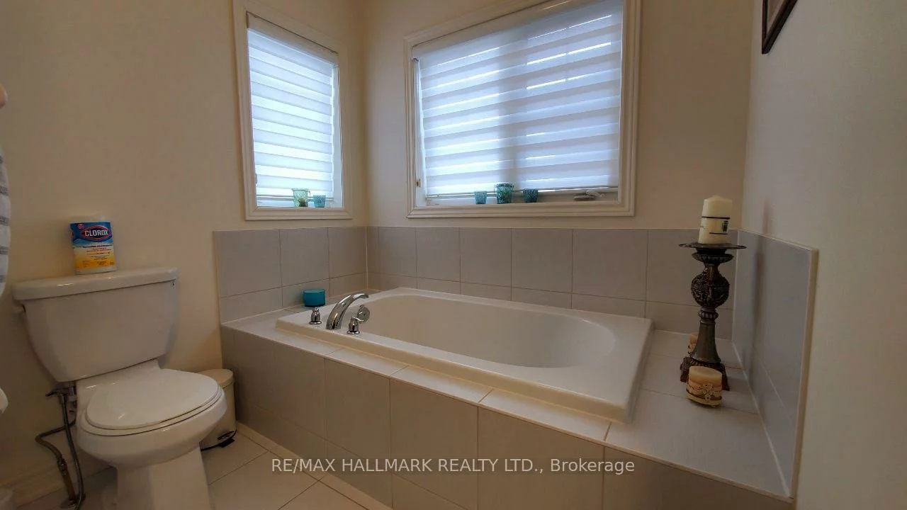 19, Chouinard, Rural Aurora, Aurora