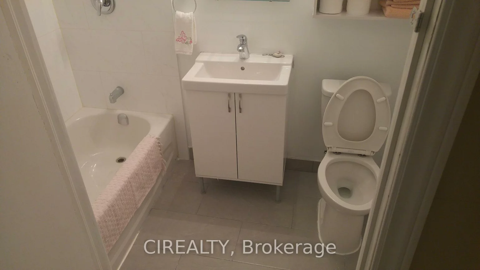 31, Bailey, Aurora Highlands, Aurora