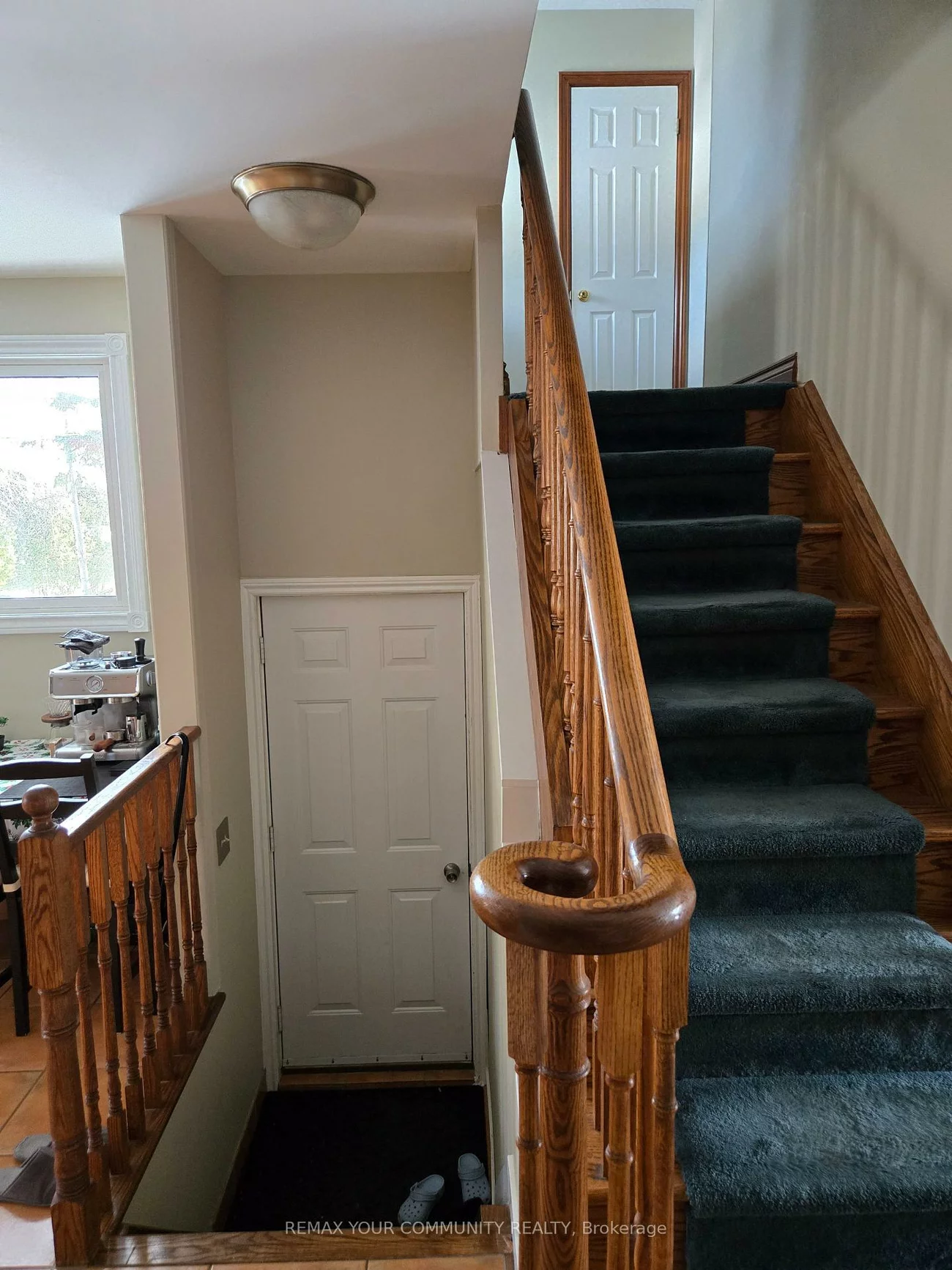 18, Collins, Aurora Heights, Aurora