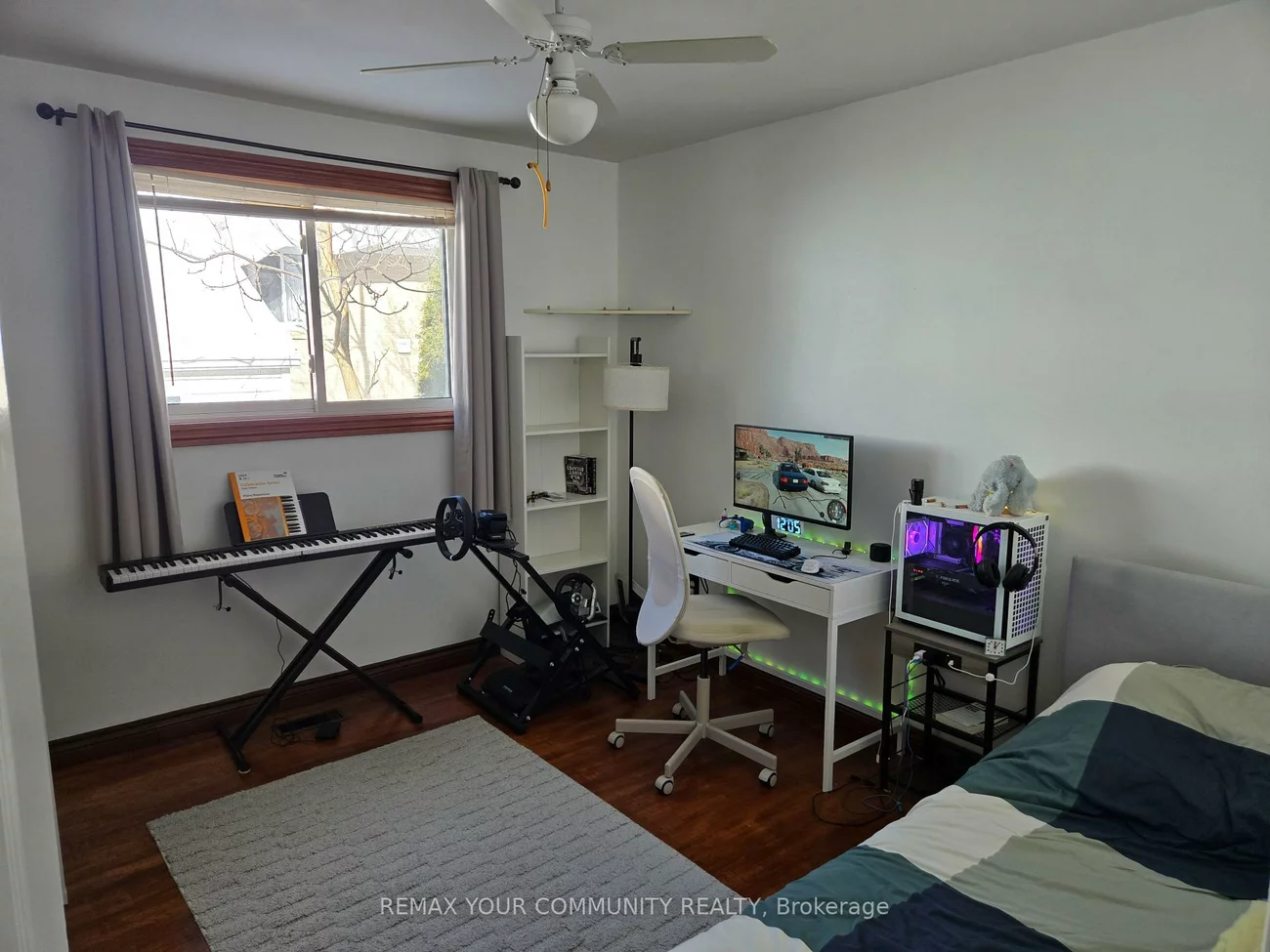 18, Collins, Aurora Heights, Aurora