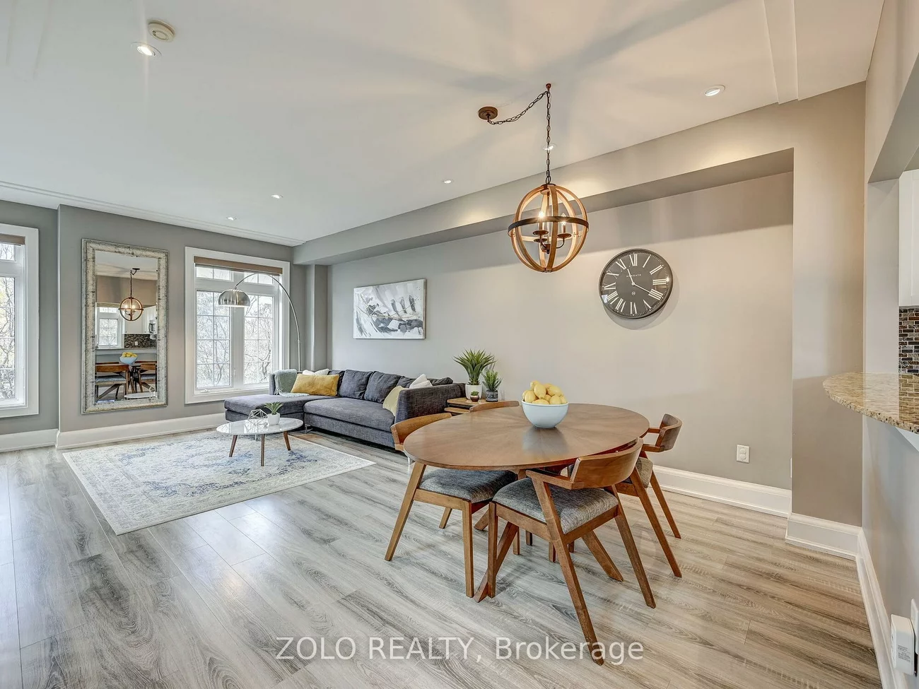 8, Burgon, Aurora Village, Aurora