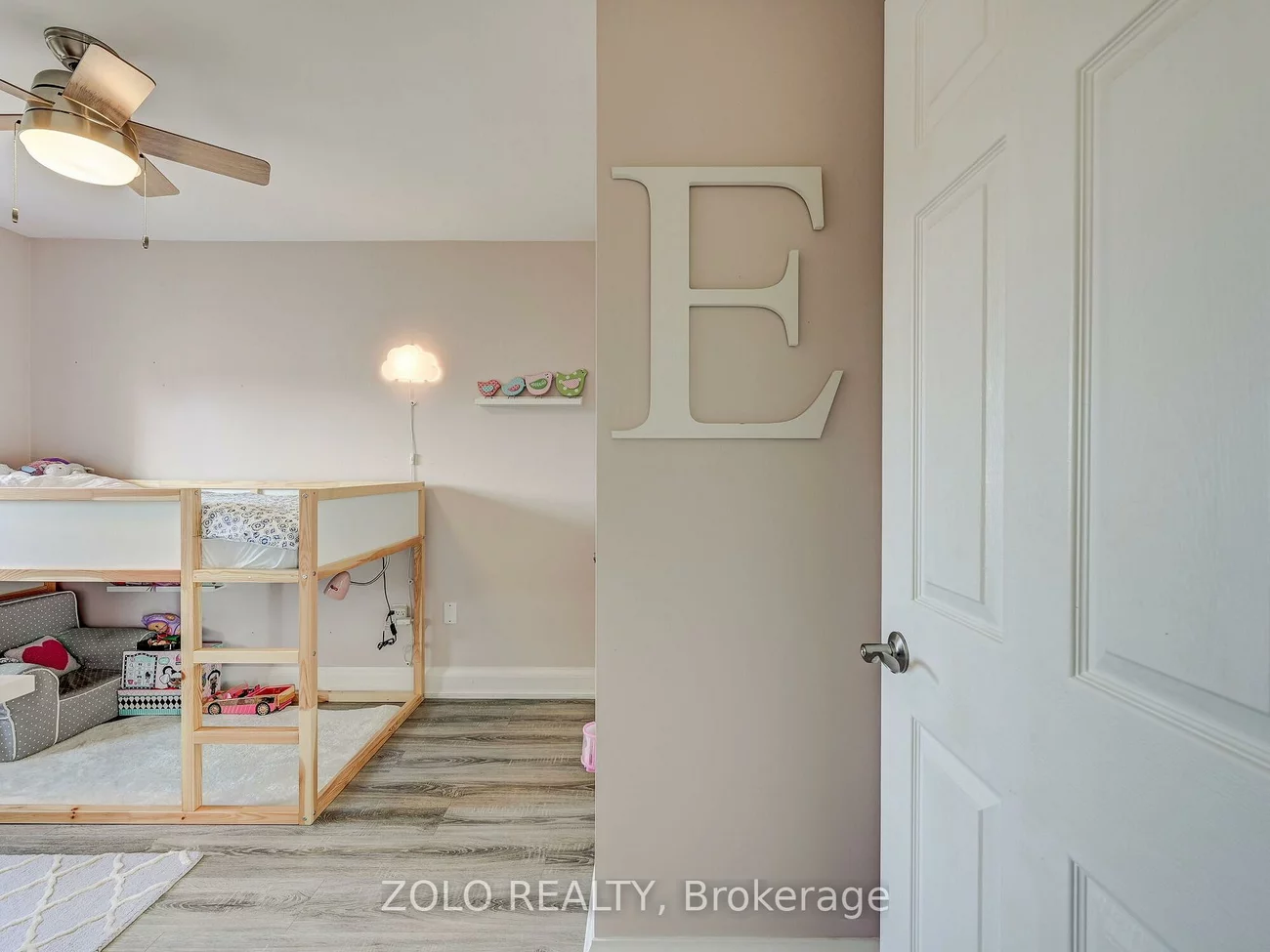 8, Burgon, Aurora Village, Aurora