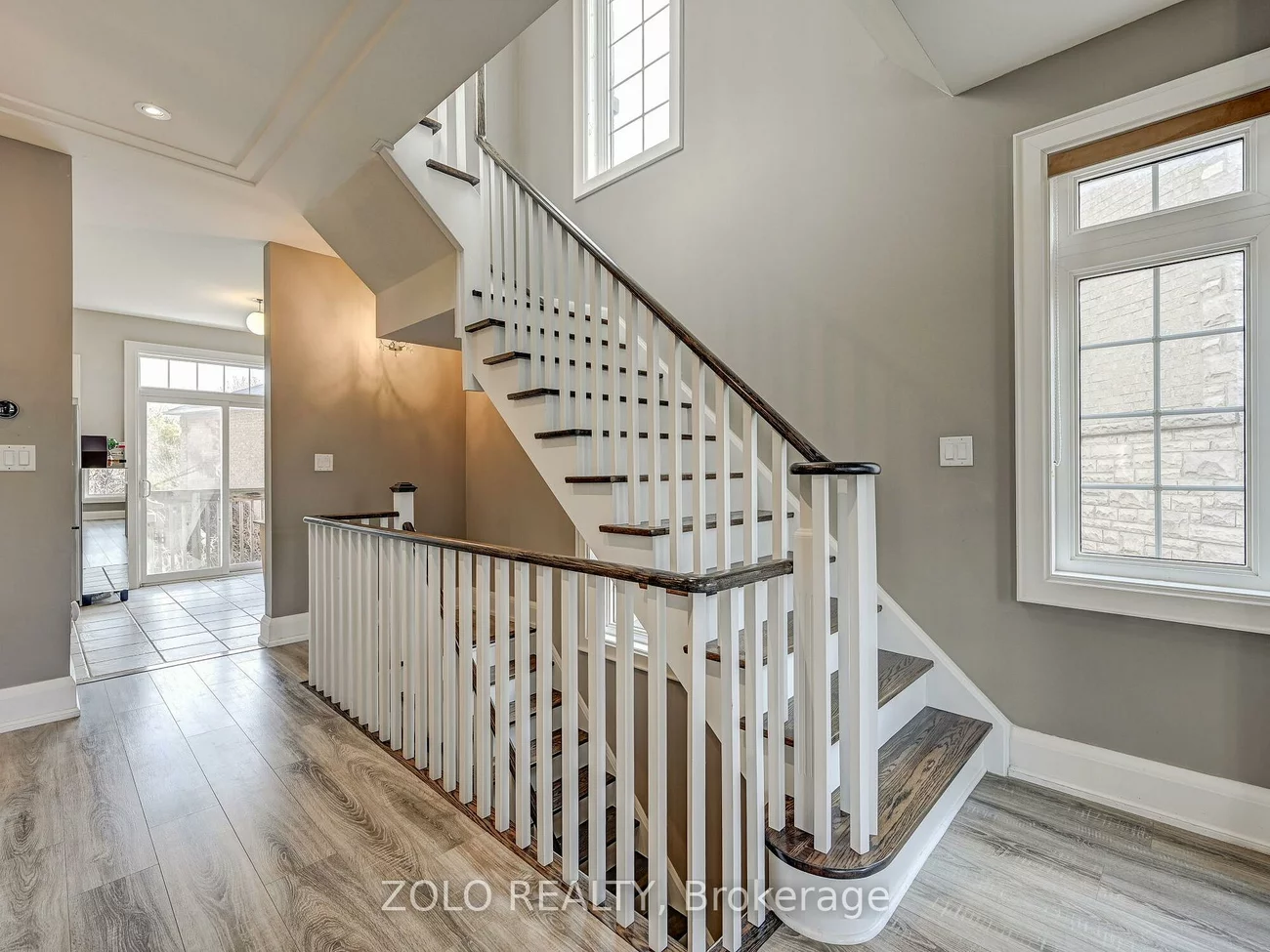 8, Burgon, Aurora Village, Aurora