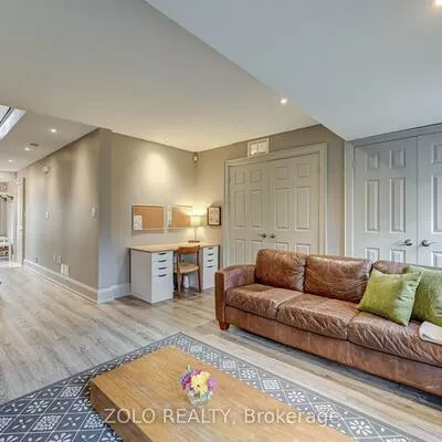 8, Burgon, Aurora Village, Aurora