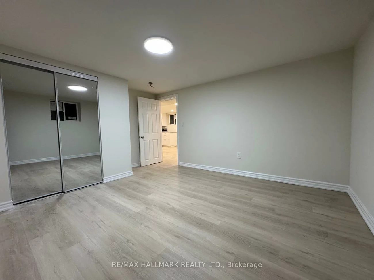 52, Nisbet, Aurora Highlands, Aurora