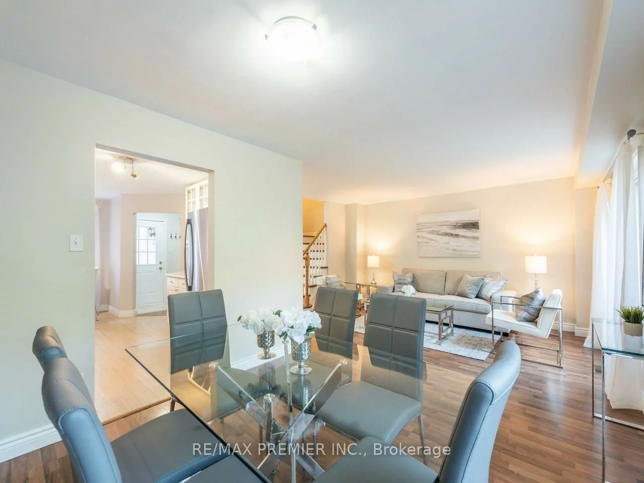 39, Ross Linton, Aurora Highlands, Aurora