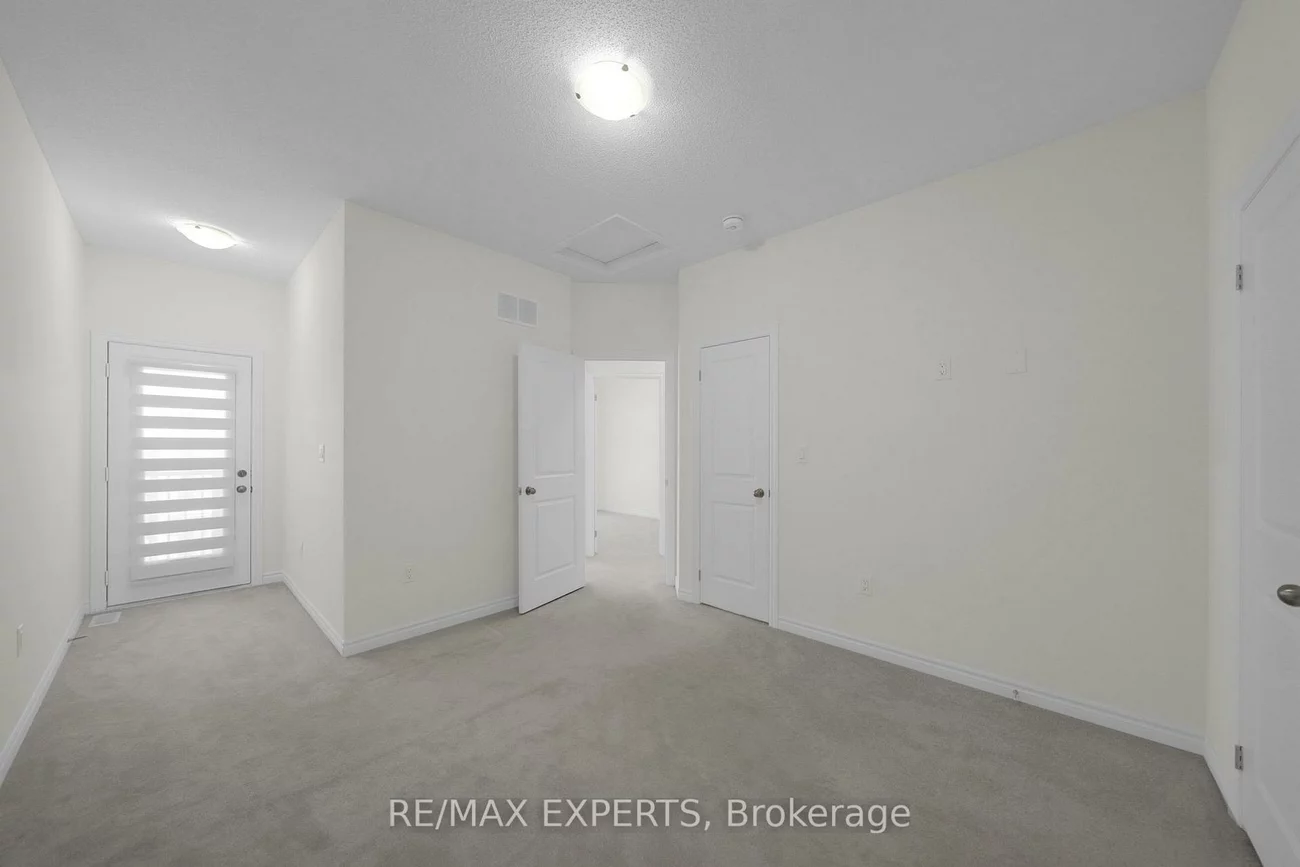 16, Griffith, Bayview Northeast, Aurora