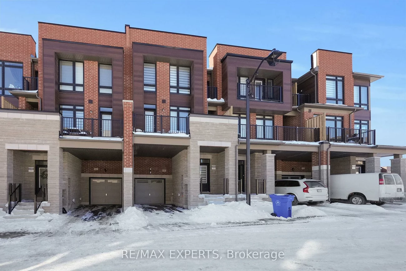 16, Griffith, Bayview Northeast, Aurora