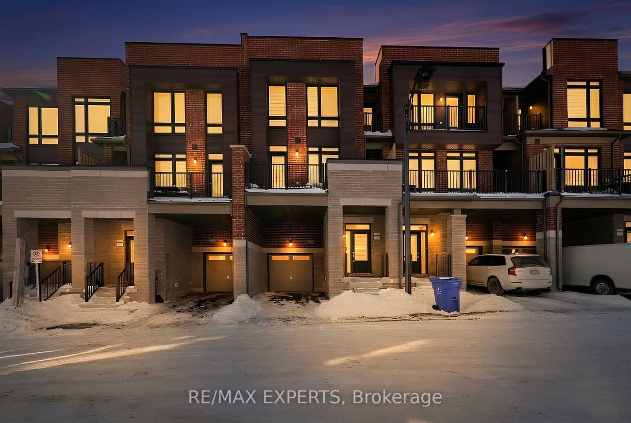 16, Griffith, Bayview Northeast, Aurora