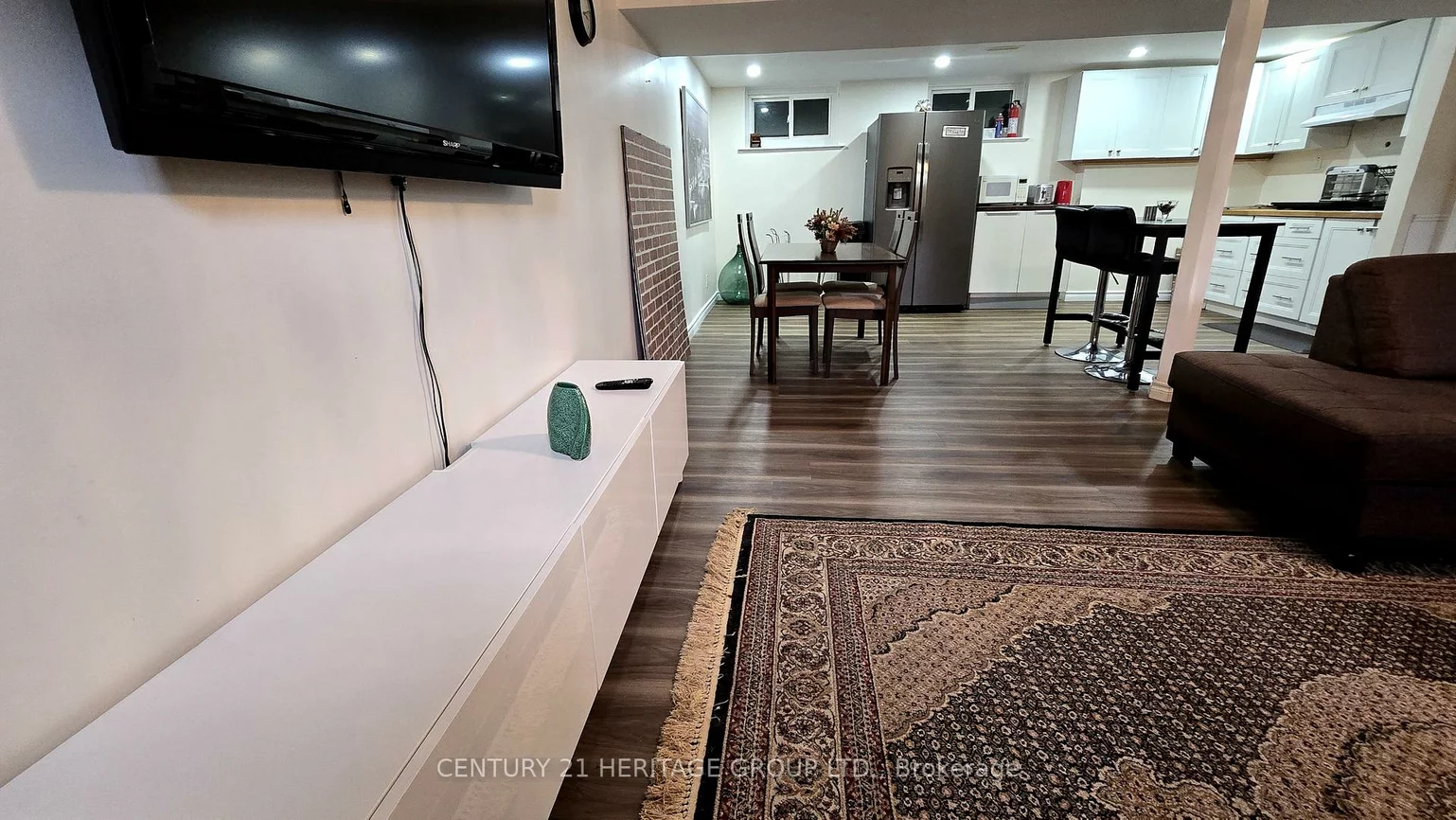 77, Aurora Heights, Aurora Heights, Aurora