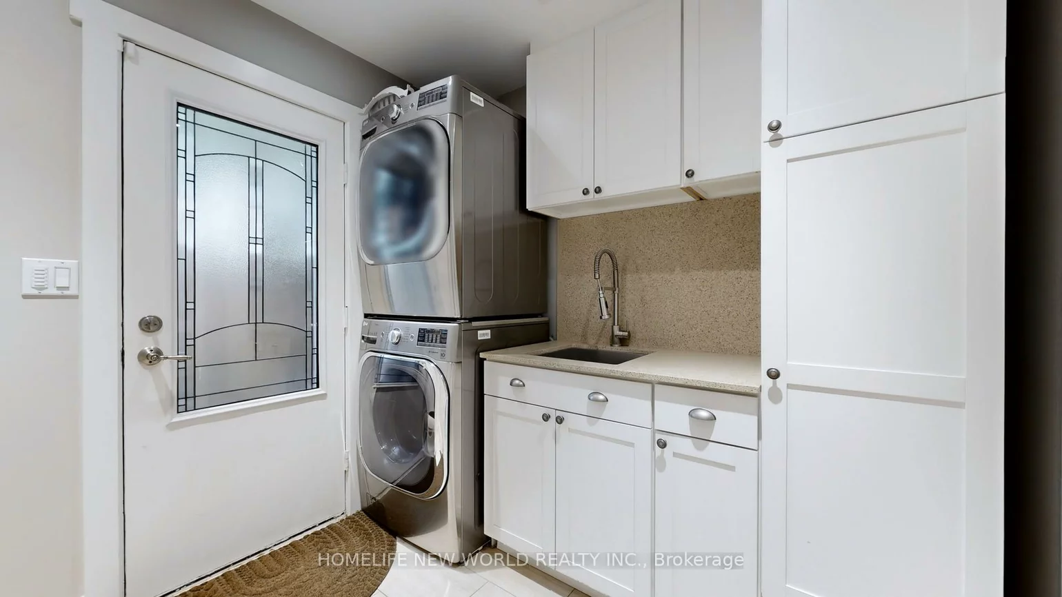 33, Beatty, Aurora Highlands, Aurora