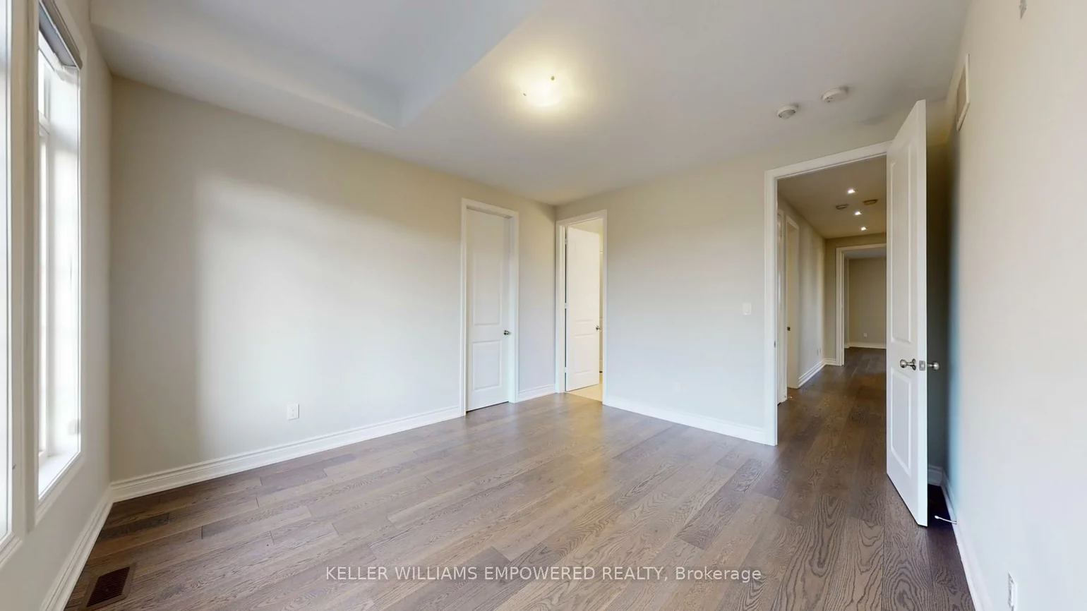 138, Crane, Rural Aurora, Aurora