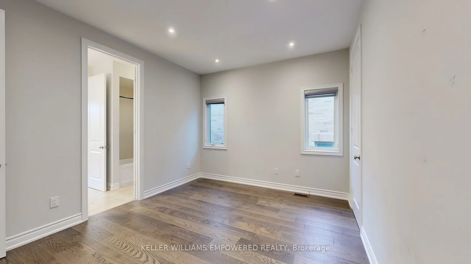 138, Crane, Rural Aurora, Aurora