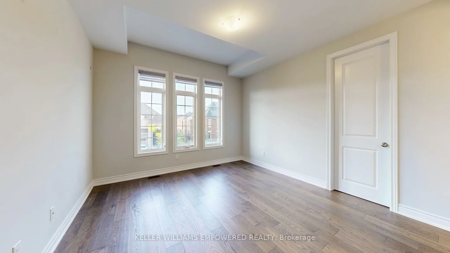 138, Crane, Rural Aurora, Aurora