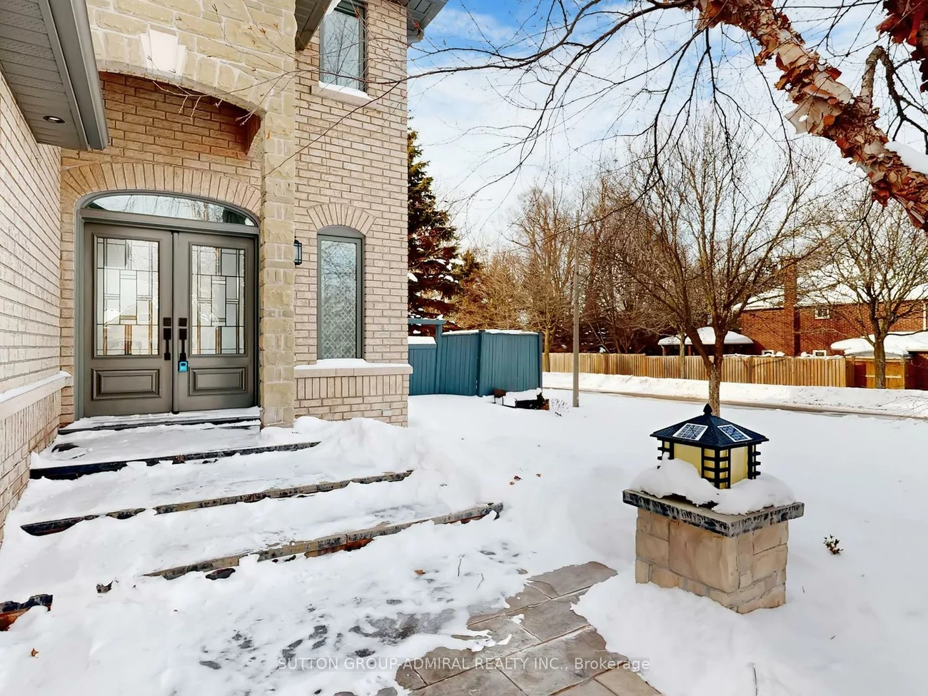 2, Gleave, Aurora Highlands, Aurora