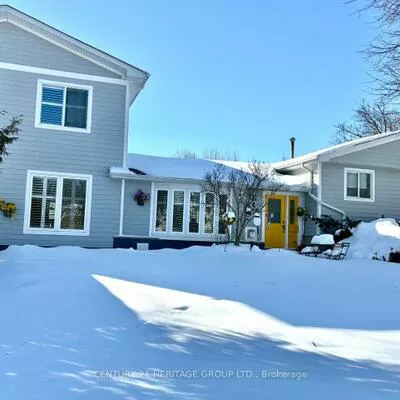 22, Cedar, Aurora Village, Aurora