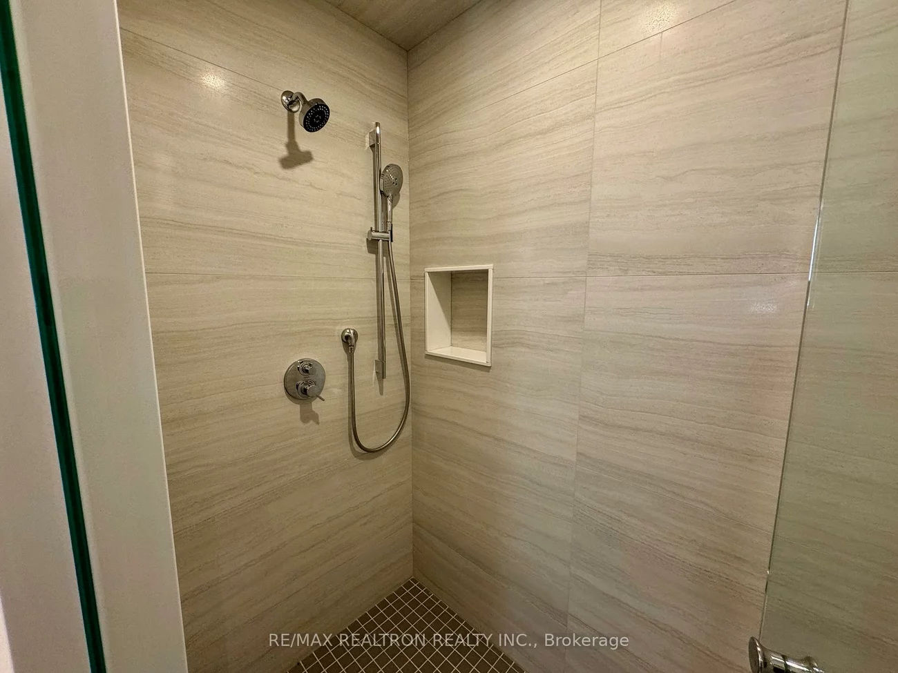 17, Calla, Aurora Estates, Aurora