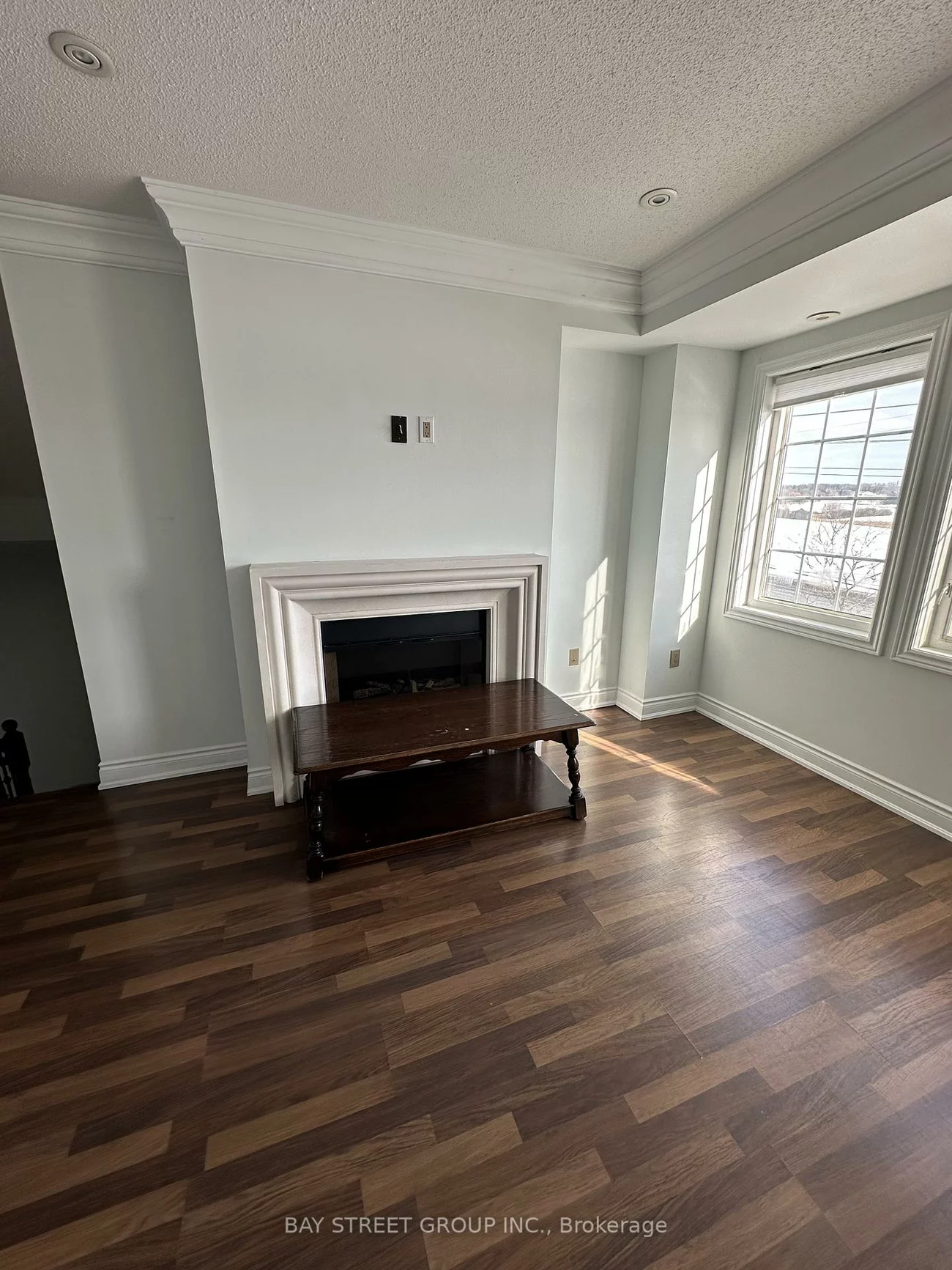 97, Zokol, Bayview Northeast, Aurora