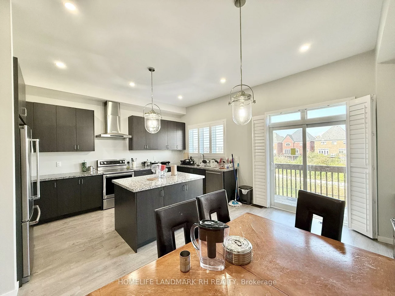 176, Elyse, Bayview Northeast, Aurora