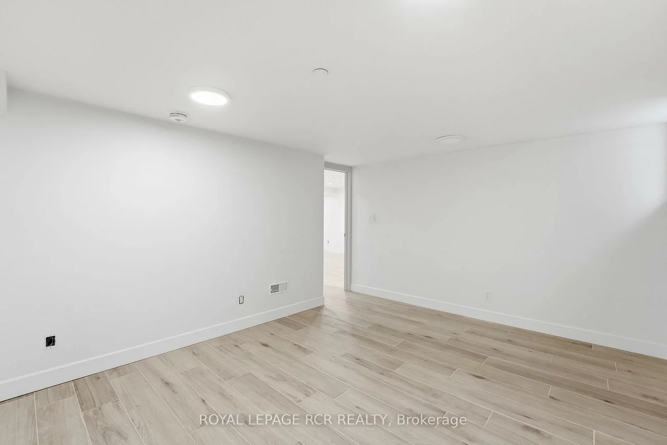 74, Old Yonge, Aurora Village, Aurora