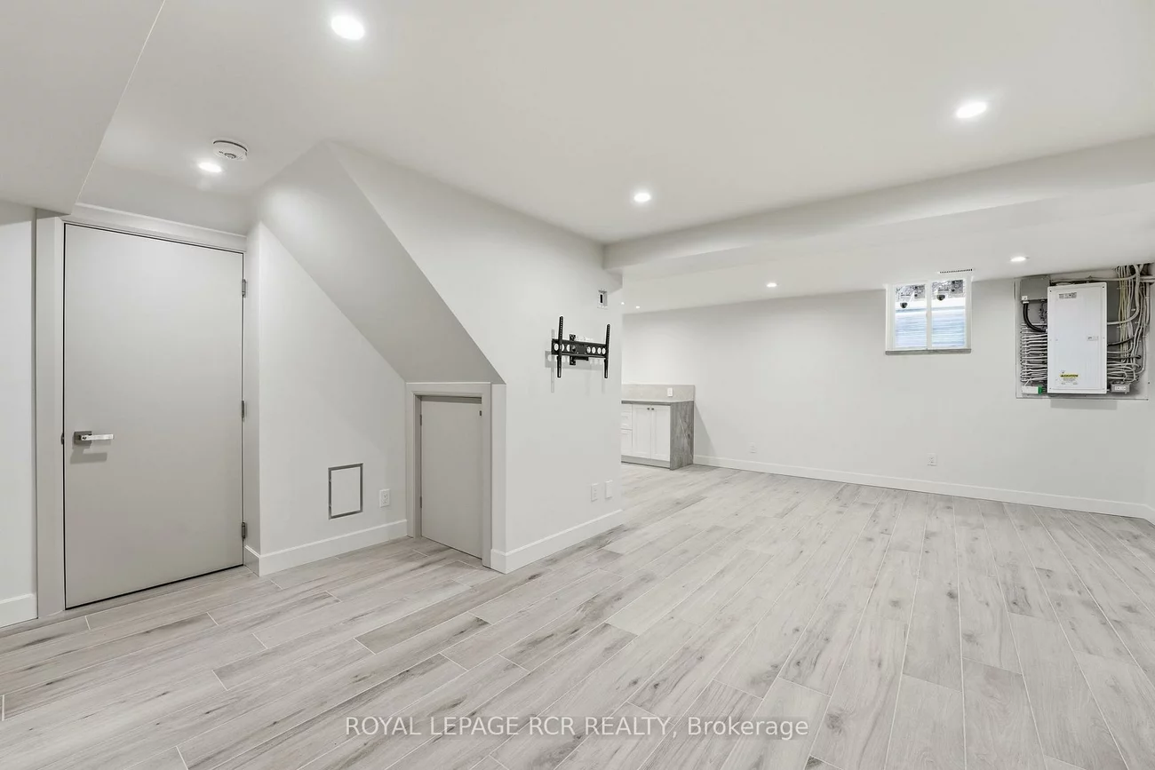 74, Old Yonge, Aurora Village, Aurora