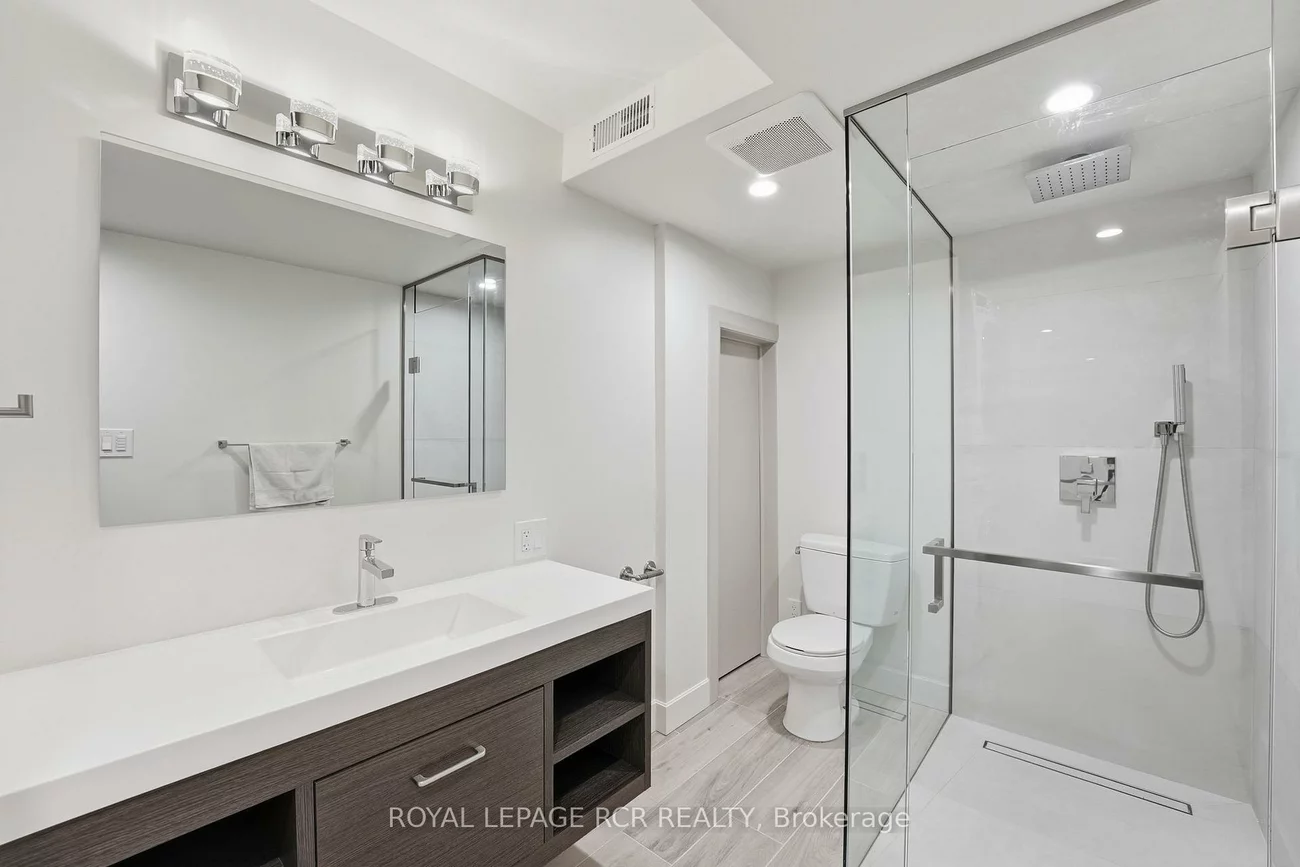 74, Old Yonge, Aurora Village, Aurora