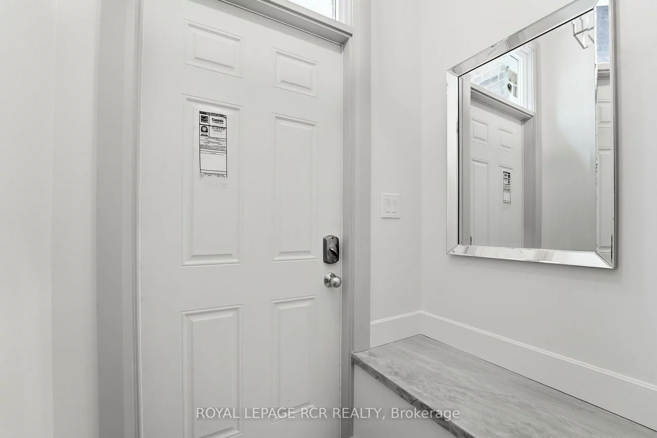 74, Old Yonge, Aurora Village, Aurora