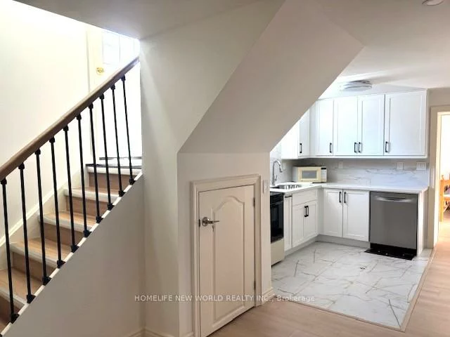 1, Ottawa, Aurora Heights, Aurora