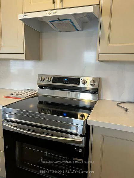 7, Griffith, Bayview Northeast, Aurora