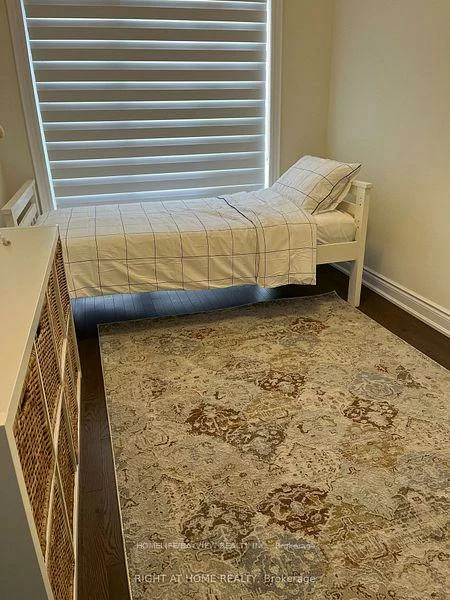 7, Griffith, Bayview Northeast, Aurora