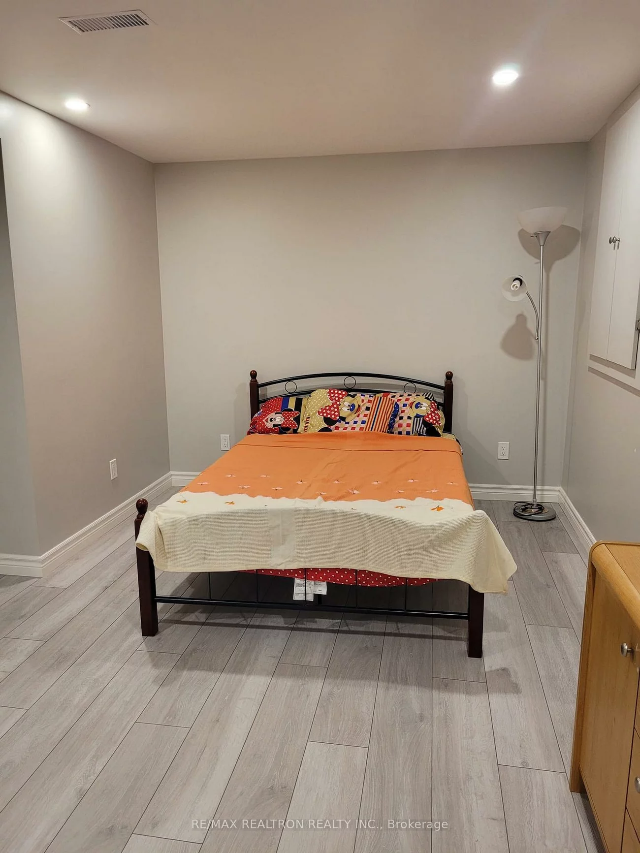 7, Billingham, Bayview Wellington, Aurora