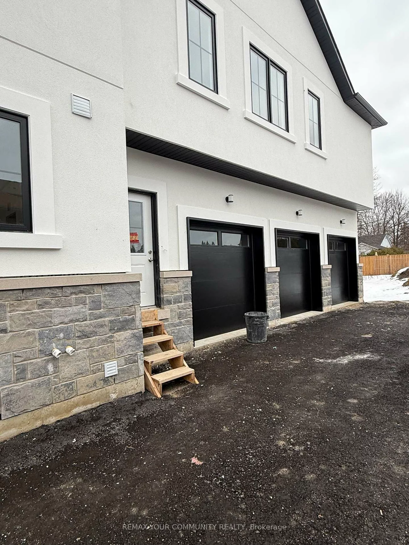 19, Cousins, Aurora Village, Aurora