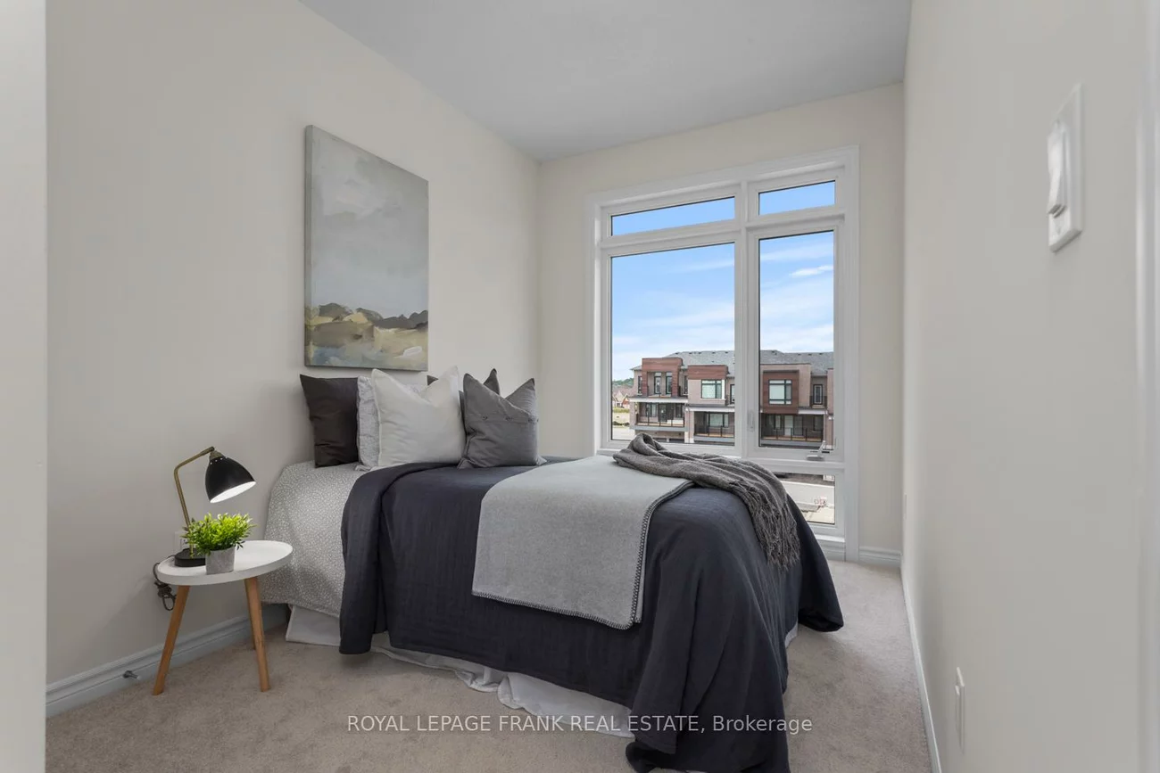 26, Gunton, Bayview Northeast, Aurora