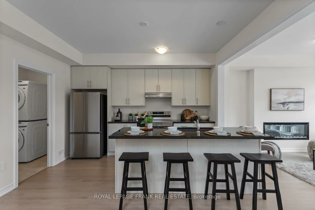 26, Gunton, Bayview Northeast, Aurora