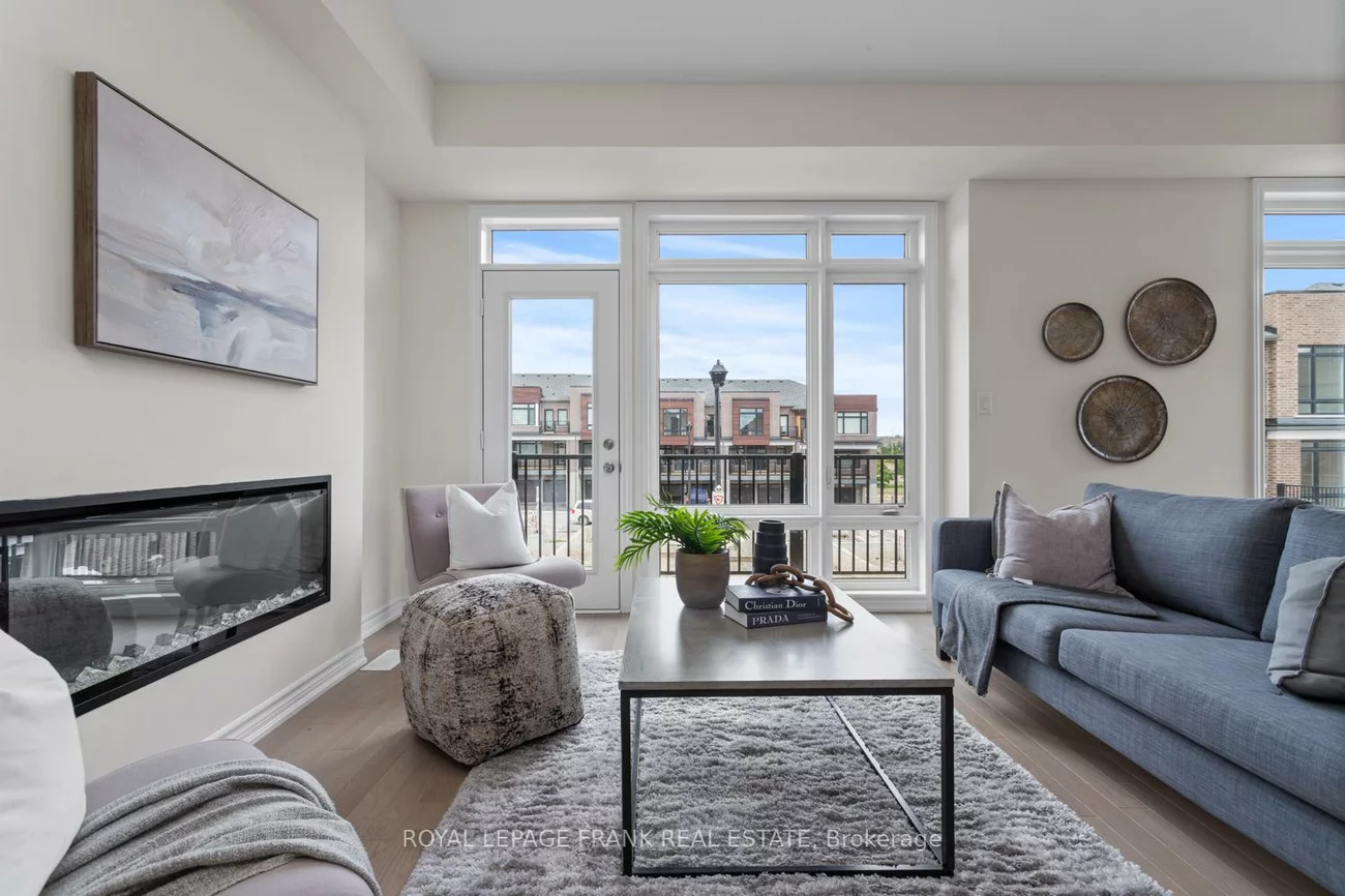 26, Gunton, Bayview Northeast, Aurora