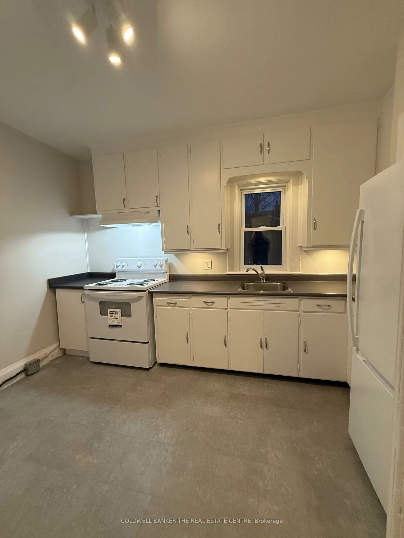 59B, Wellington, Aurora Village, Aurora