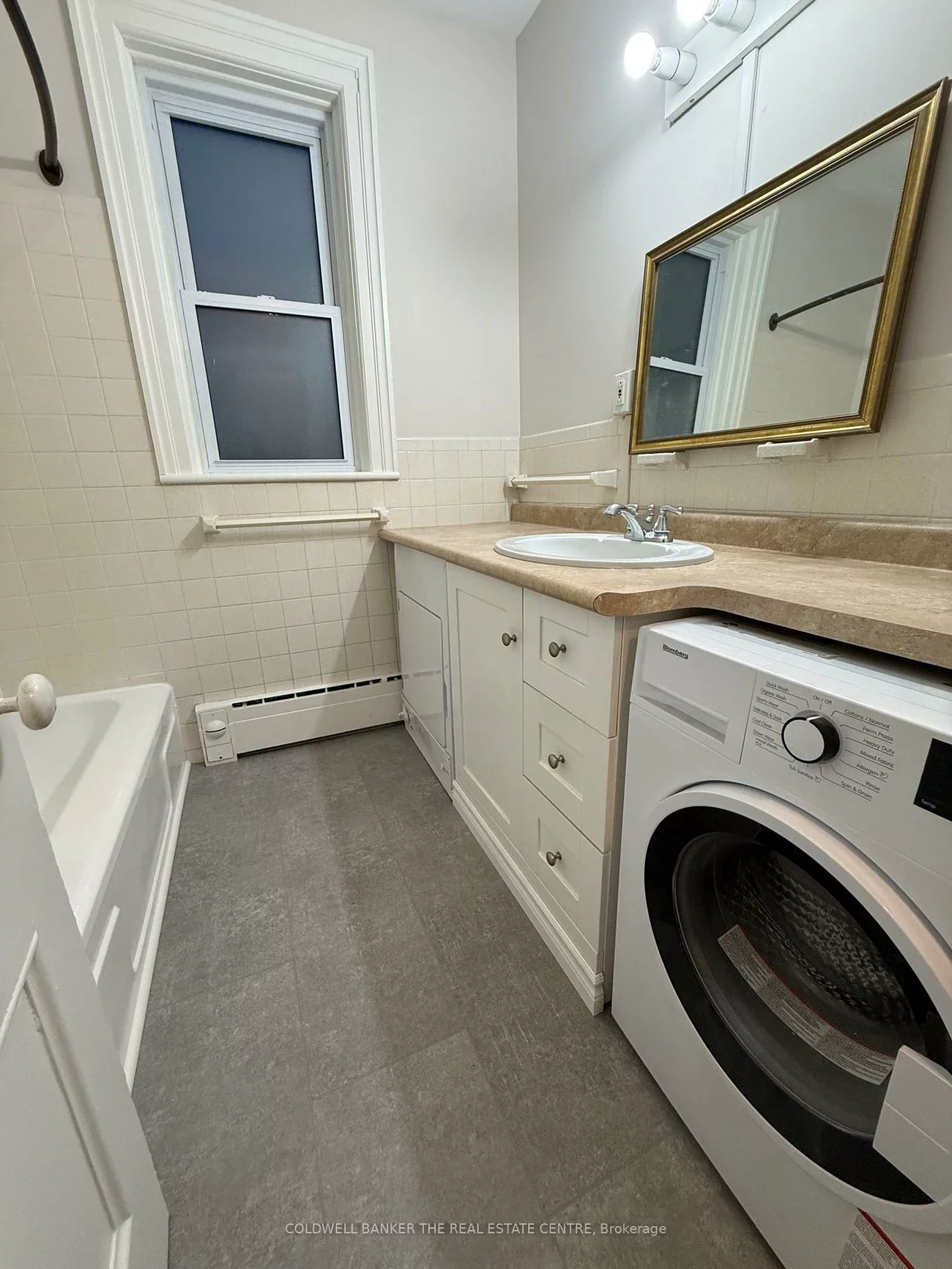 59B, Wellington, Aurora Village, Aurora