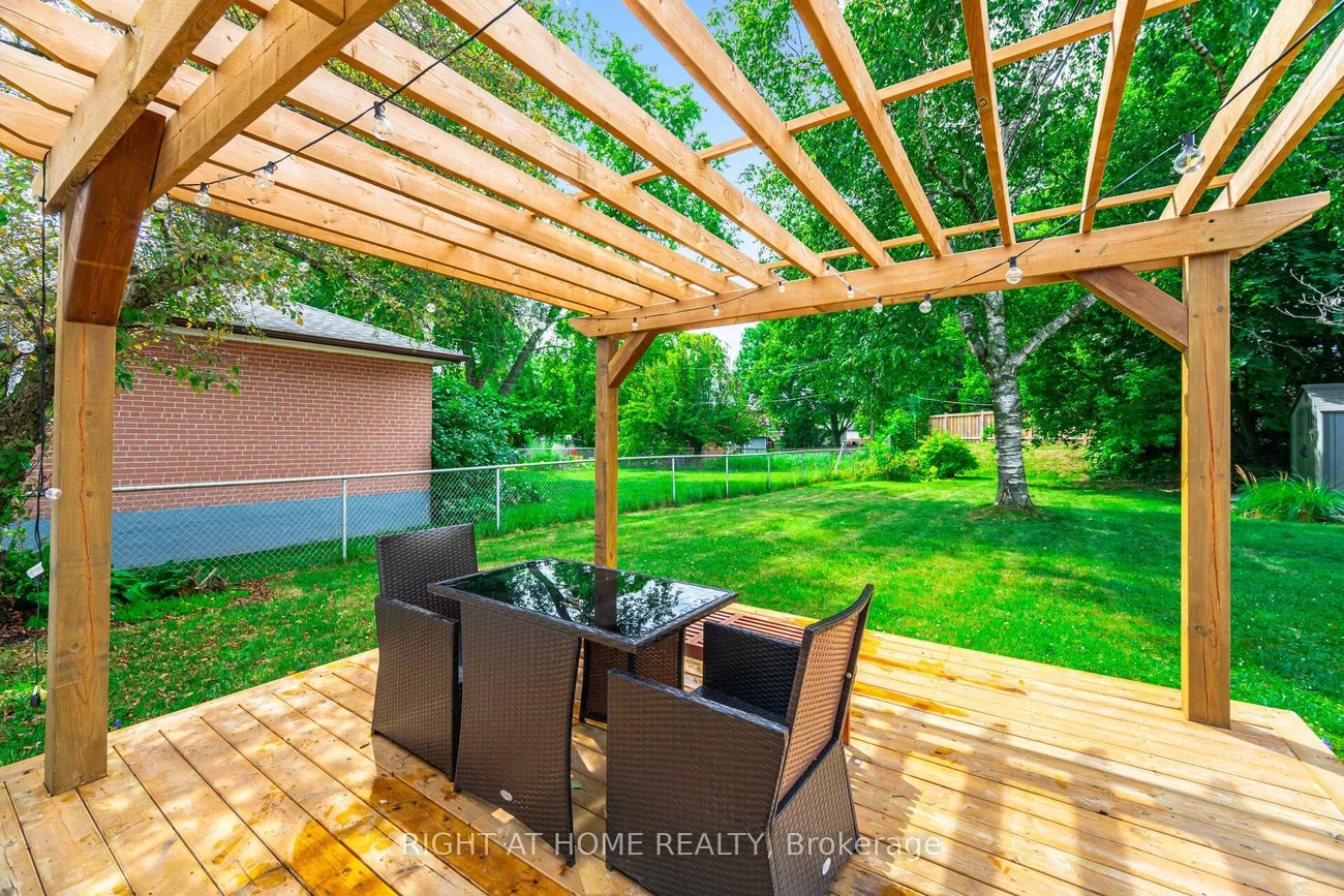 15, Kemano, Aurora Heights, Aurora