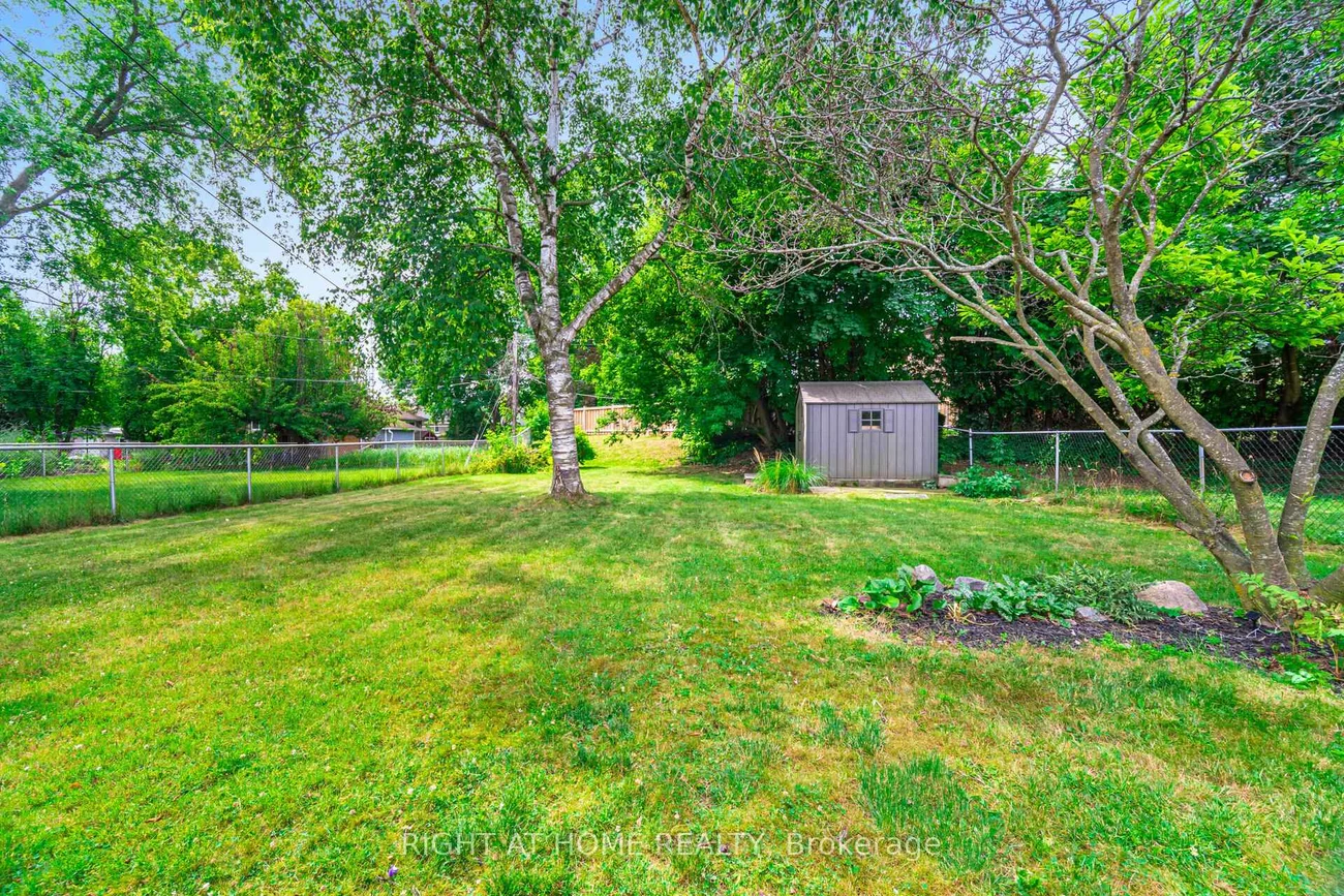 15, Kemano, Aurora Heights, Aurora